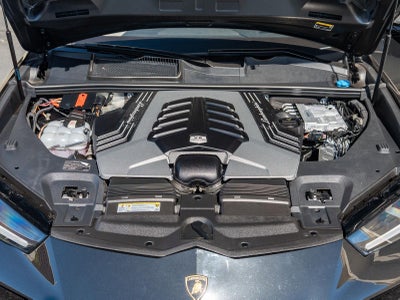 2024 Lamborghini Urus Performante