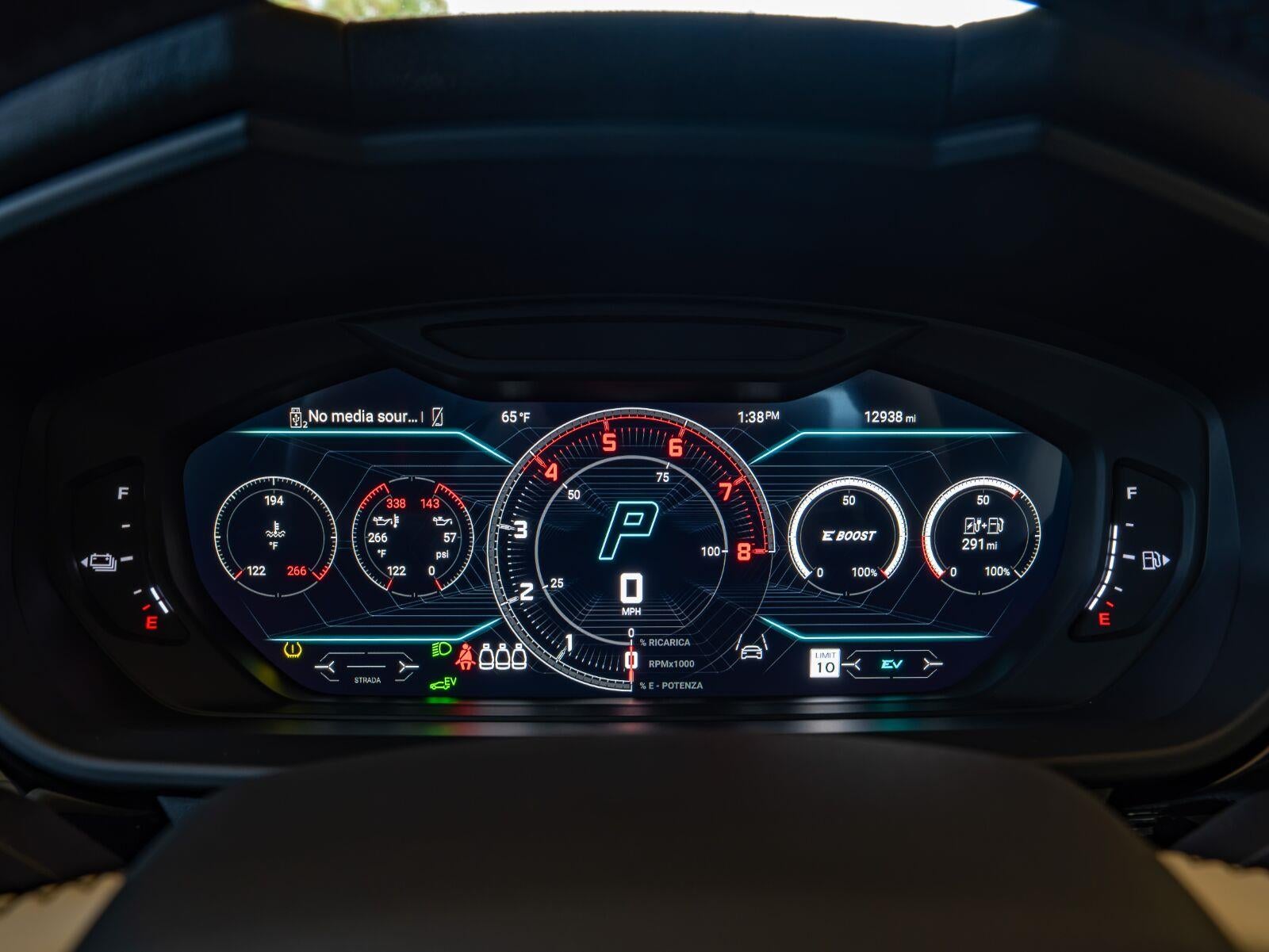 2025 Lamborghini Urus SE